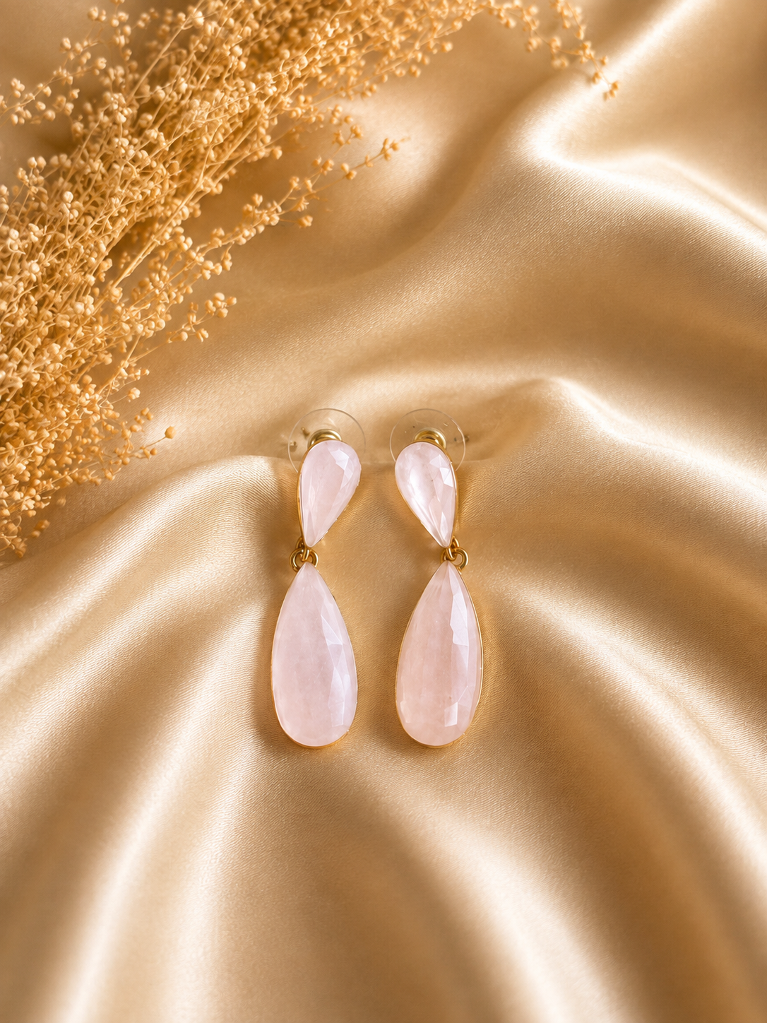 Boucles d’oreilles pendantes roses