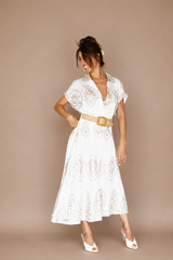 Robe midi bohème blanche avec ceinture – Femme