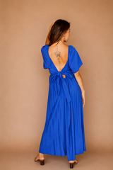 Robe midi bleu électrique fendue en viscose – Femme