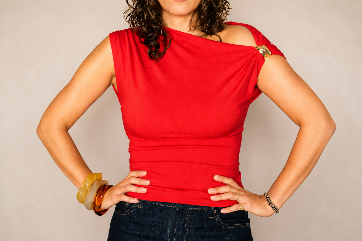 T-shirt à une épaule dénudée en coton – Femme