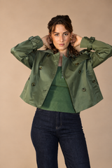 Trench court kaki – Femme