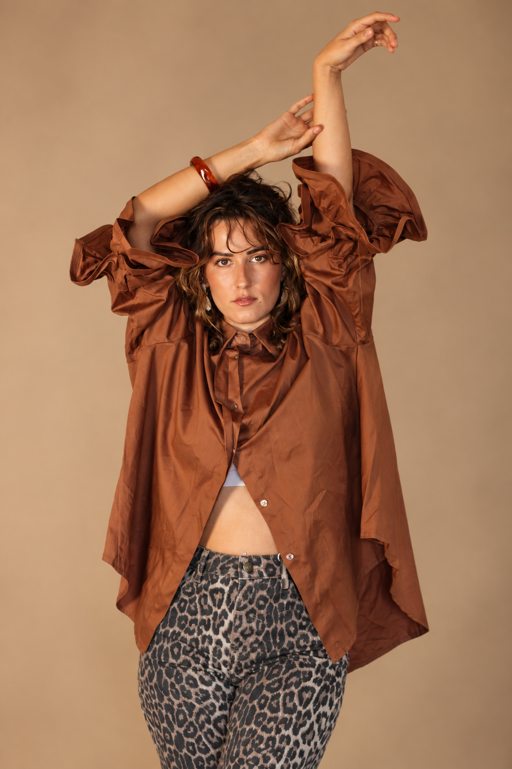 Chemise longue à manches bouffantes  – Femme