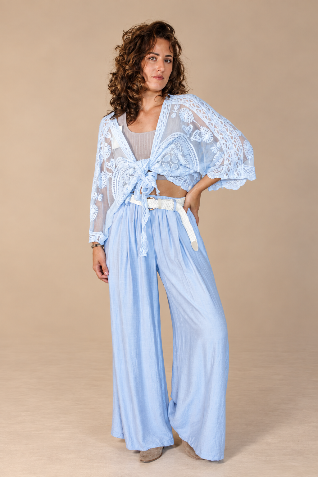 Blouse en dentelle brodée -Femme
