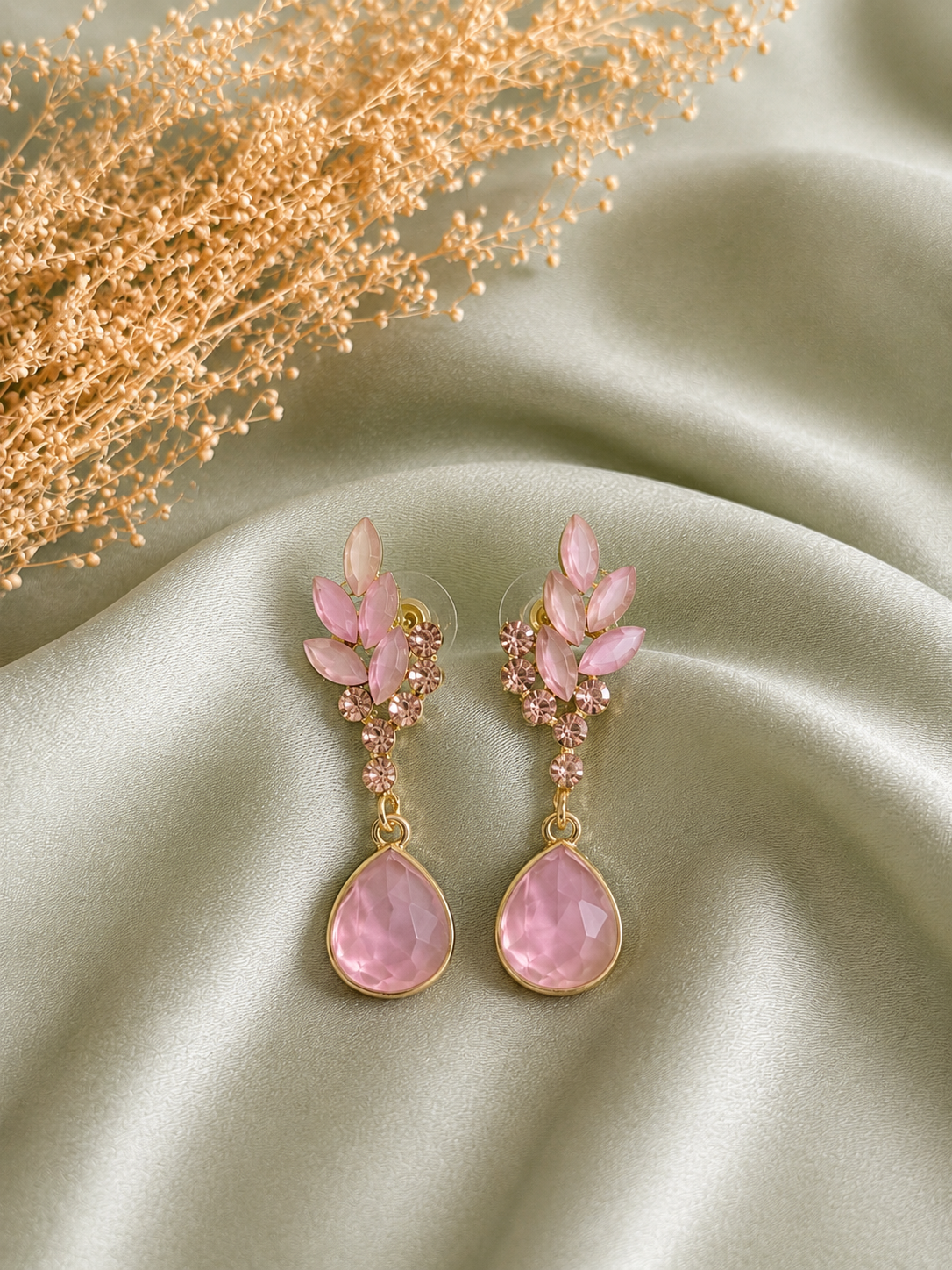 Boucles d'oreilles pendantes rose