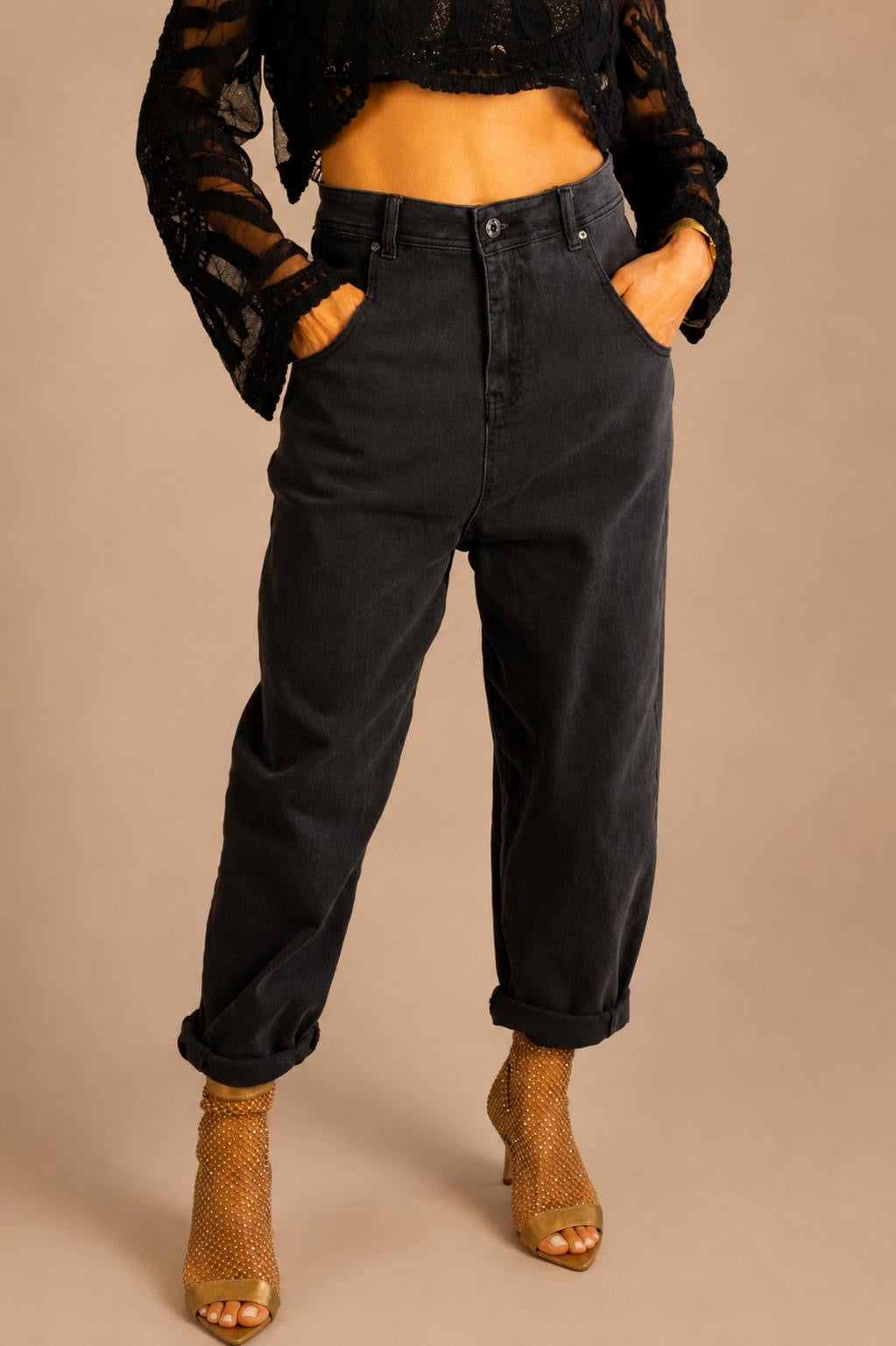 Jean ballon taille haute noir – Femme